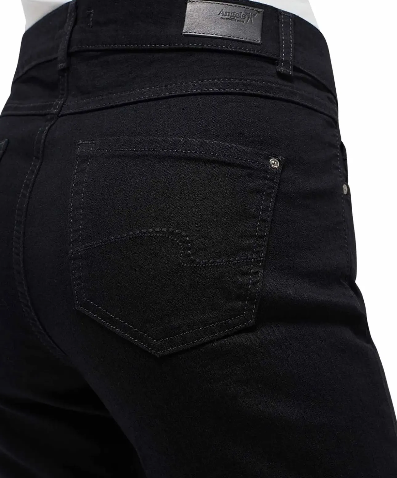 Angels Dolly Jeans mit geradem Bein in Schwarz