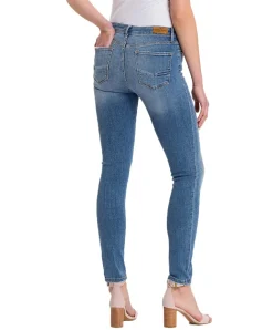 Cross Anya - hellblaue Slim-Fit-Jeans mit hohem Bund
