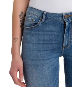 Cross Anya - hellblaue Slim-Fit-Jeans mit hohem Bund