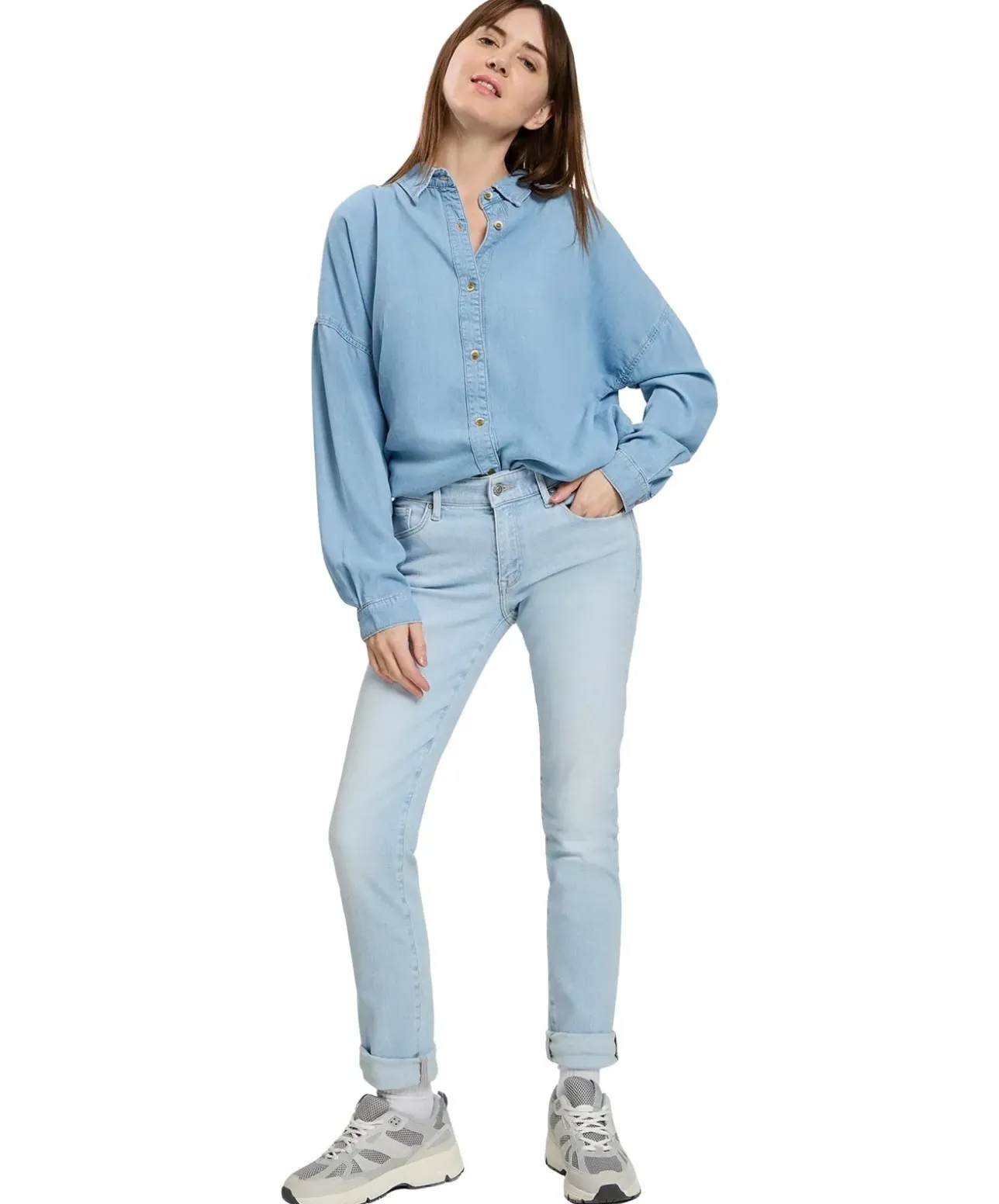 Cross Anya Jeans Slim Fit mit hohem Bund in Bleached-Optik