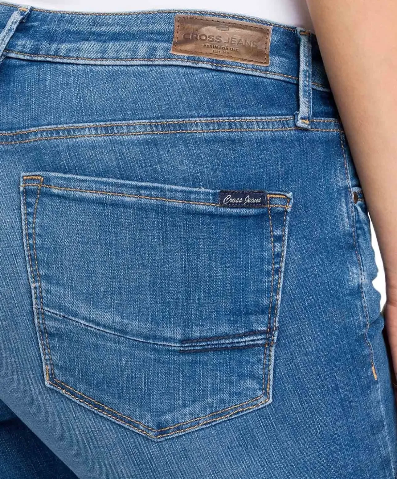 Cross Jeans Alan Jeans Skinny in mittelblauer Waschung