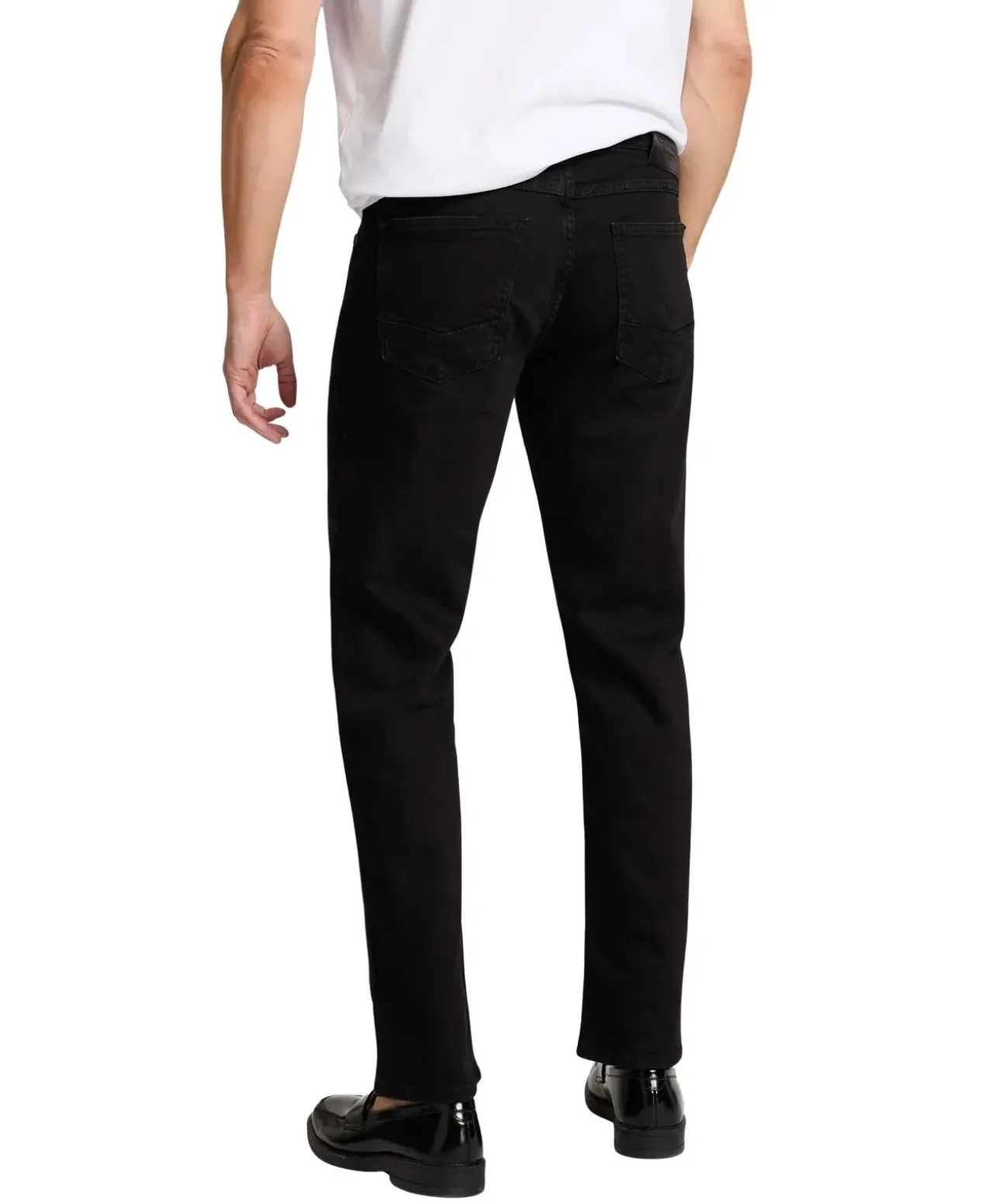 Cross Jeans Antonio in Schwarz mit Relaxed Fit