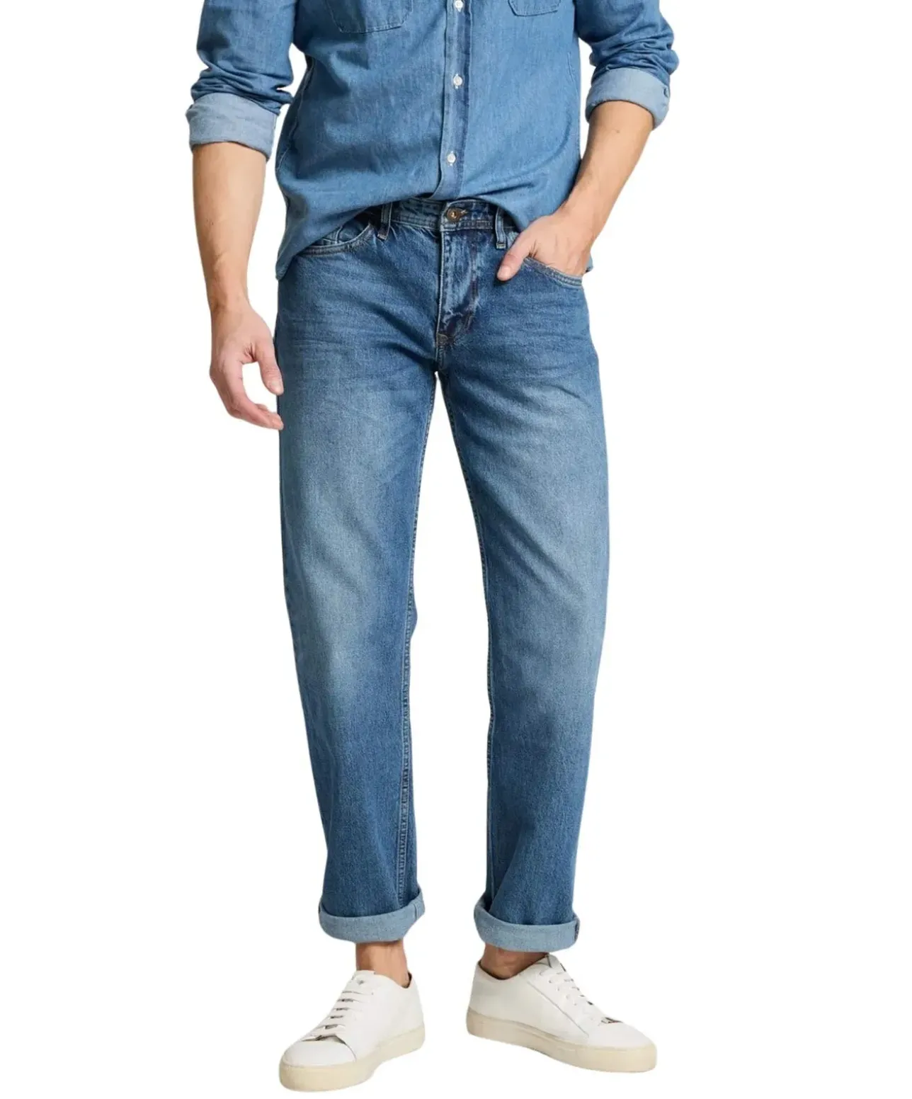 Cross Jeans Antonio mit Relaxed Fit in Indigoblau