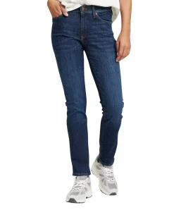 Cross Jeans Anya mit High Waist in mittelblauer Waschung