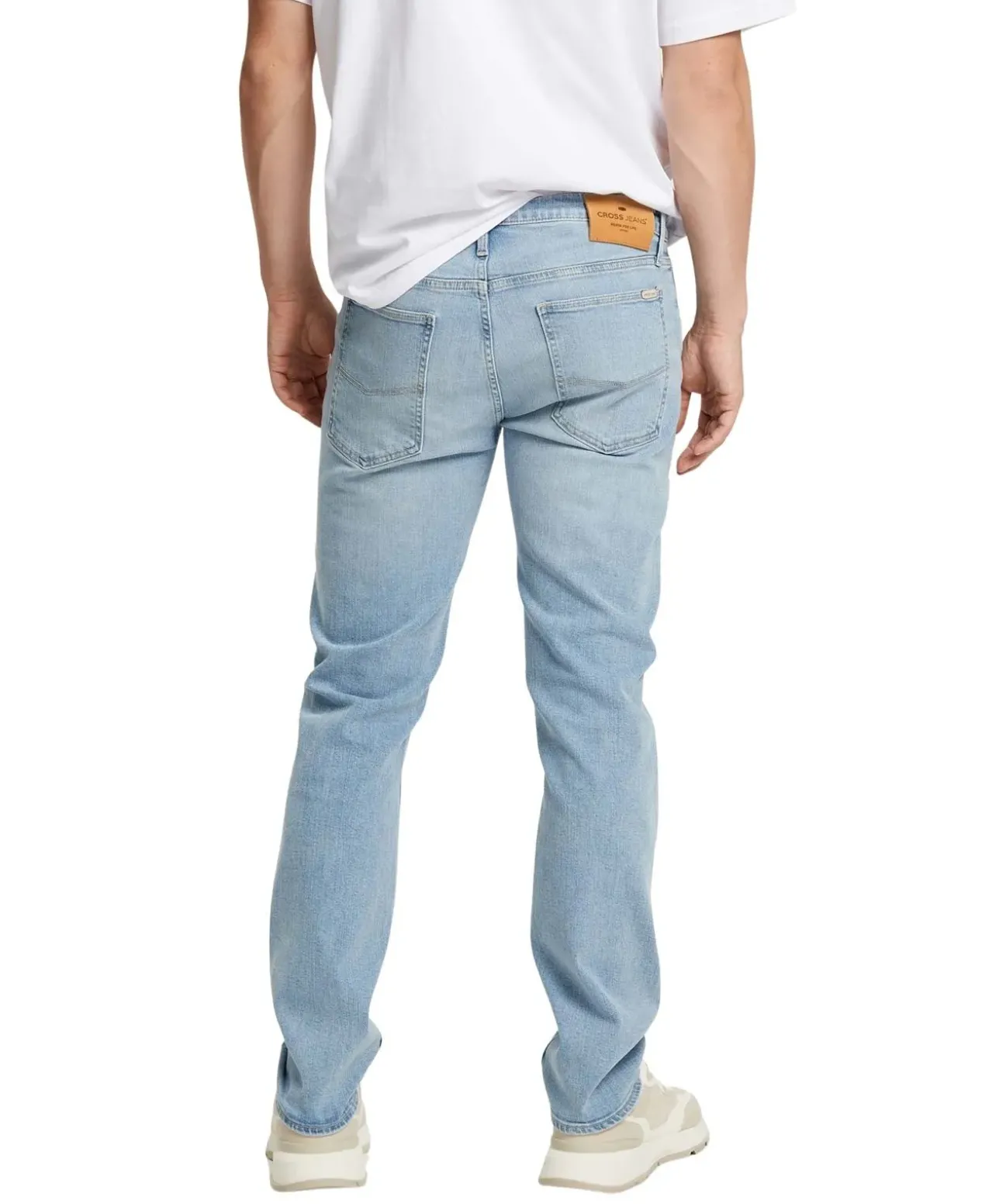 Cross Jeans Damien mit Slim Fit in bleached Waschung