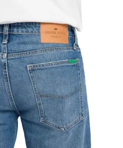 Cross Jeans Damien mit Slim Fit in Vintage Waschung