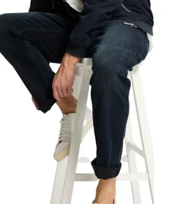 Cross Jeans Dylan in Blauschwarz mit Regular Fit