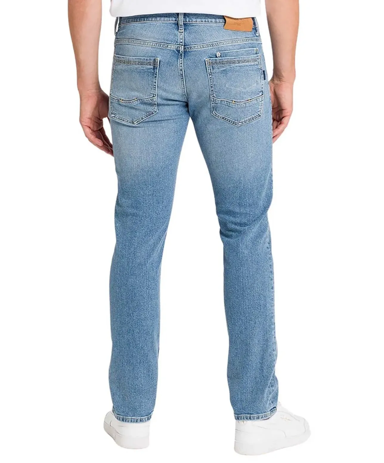 Cross Jeans Dylan mit Regular Fit in heller Verwaschung