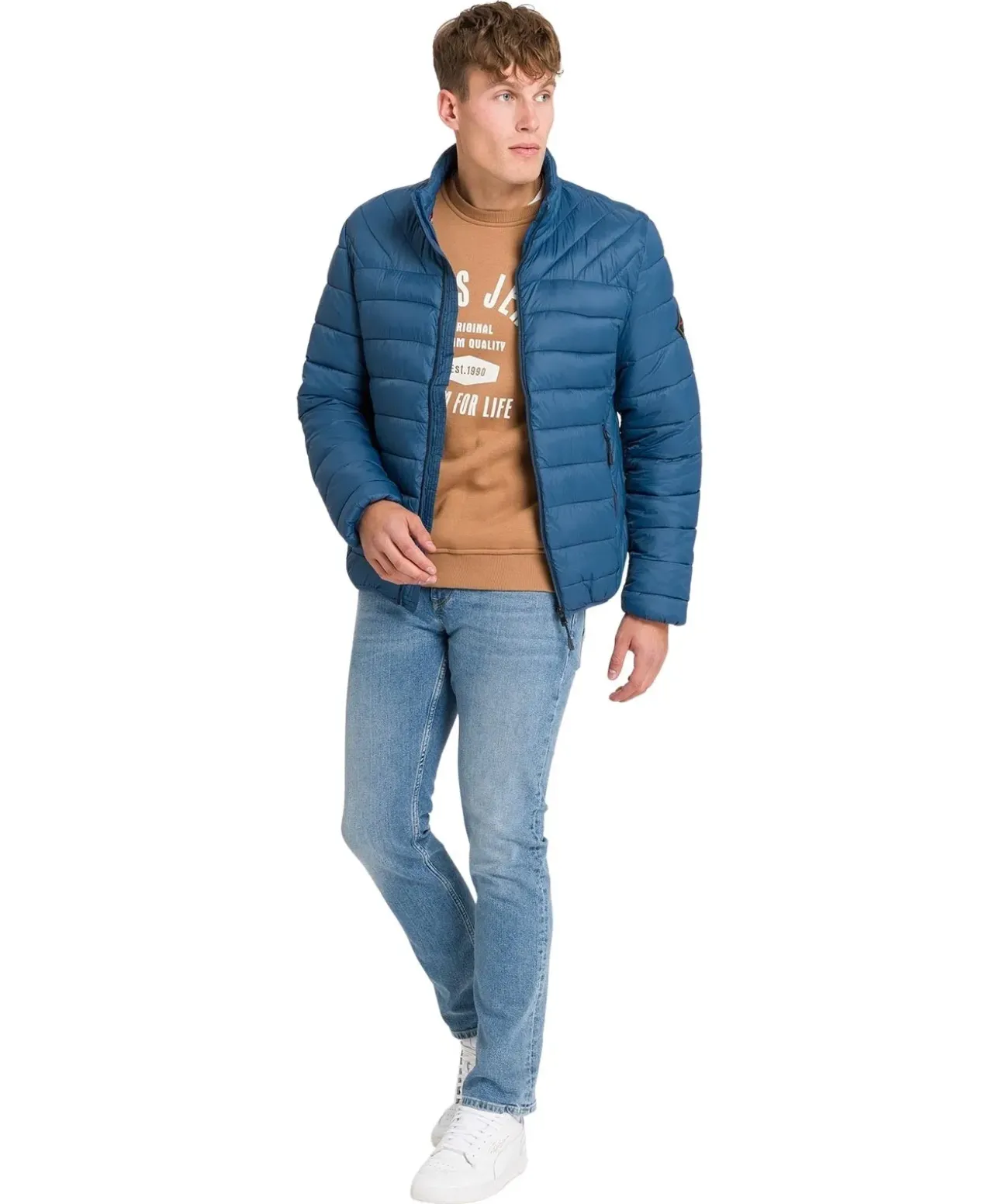 Cross Jeans Dylan mit Regular Fit in heller Verwaschung