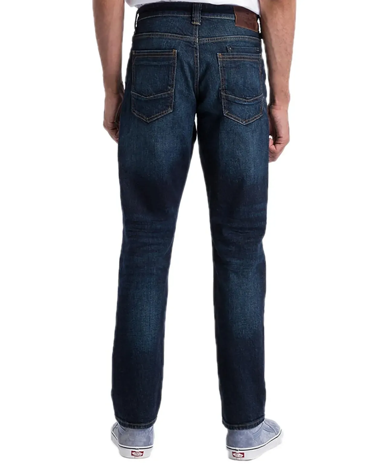 Cross Jeans Dylan mit Regular Fit in dunkler Waschung