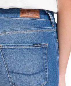 Cross Jeans Giselle mit verkürzter Beinlänge in Mittelblau