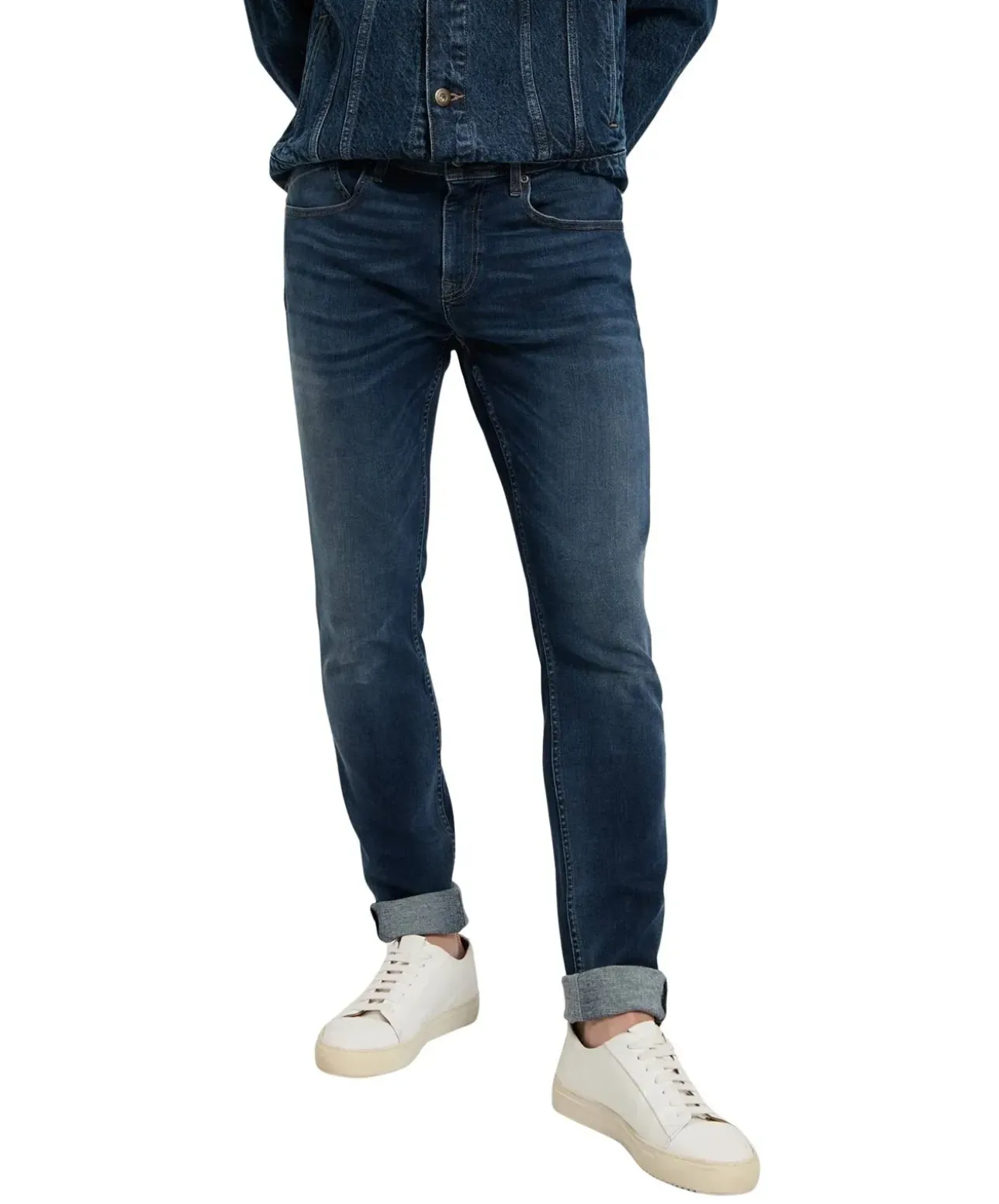 CROSS Jeans Jimi aus Jog-Denim in Dunkelblau