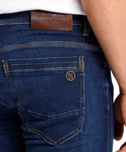Cross Jeans Jimi im Slim Fit aus mittelblauem Sweat Denim