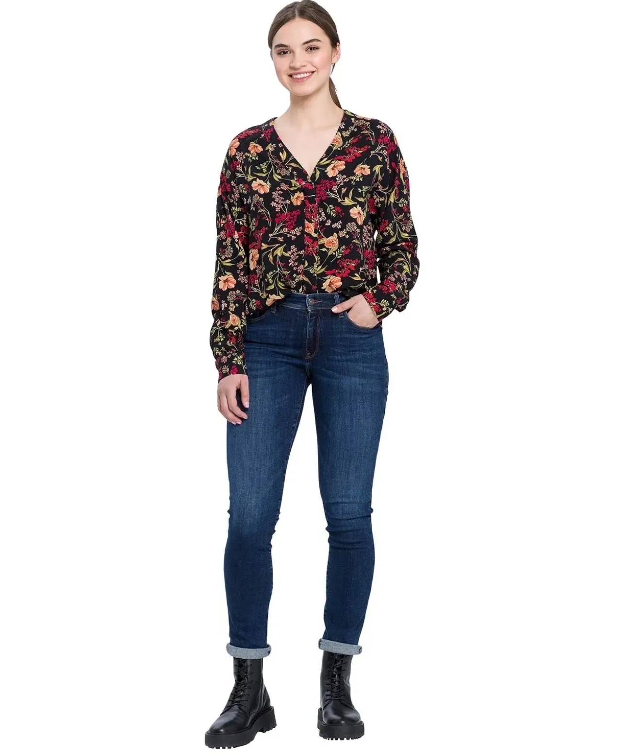 Cross Jeans Slim Fit Anya in mittelblaue mit High Waist