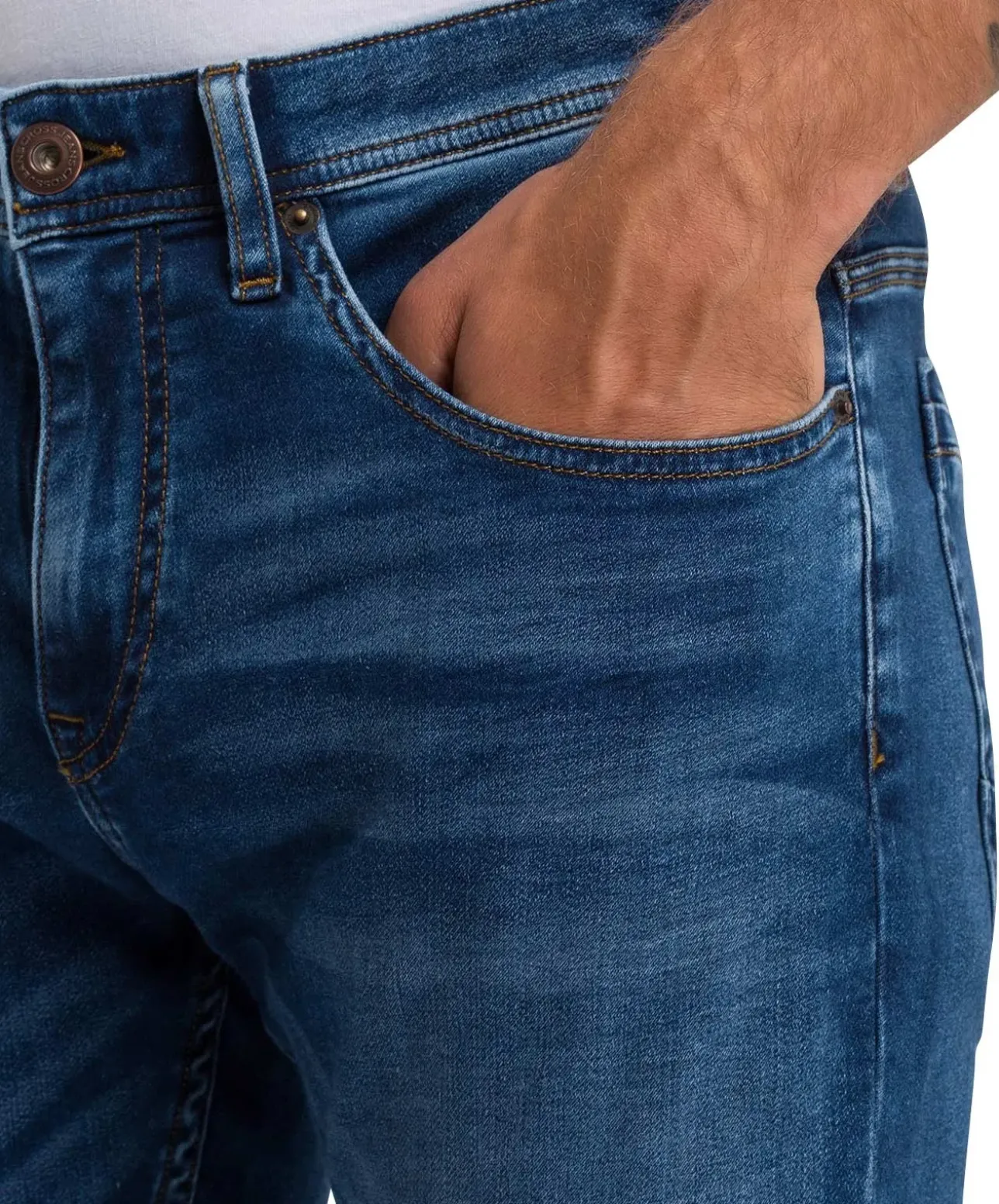 Cross Jeans Slim Fit Jimi aus mittelblauem Sweat Denim