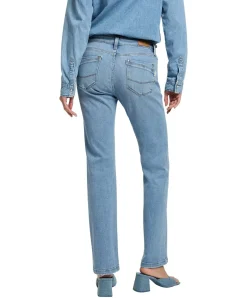 Cross Lauren Jeans mit ausgestelltem Bein in Hellblau