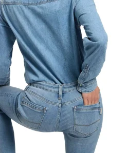 Cross Lauren Jeans mit ausgestelltem Bein in Hellblau