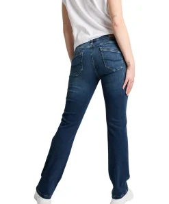 Cross Lauren Jeans mit ausgestelltem Bein in Dunkelblau