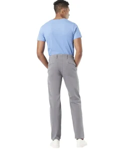 Dockers Chinohose Alpha aus hellgrauen Smart 360 Flex