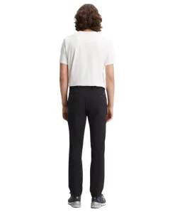 Dockers Herren Chino Slim Smart 360 Flex in Schwarz