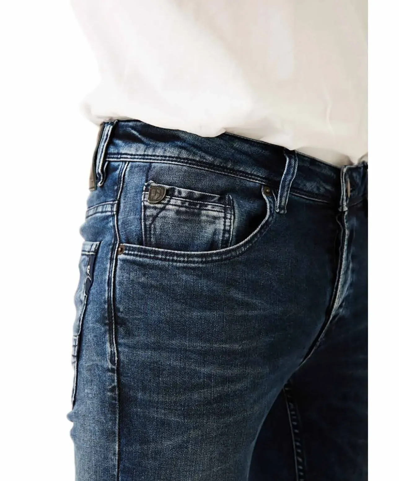 Garcia Herren Jeans Slim Fit Savio in dunklem Vintage-Look