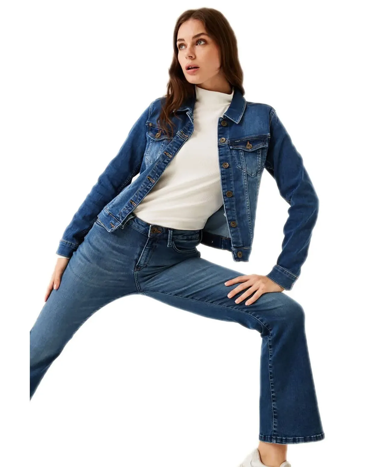 Garcia Jeans Flared Celia 245 in Mittelblau mit hoher Taille