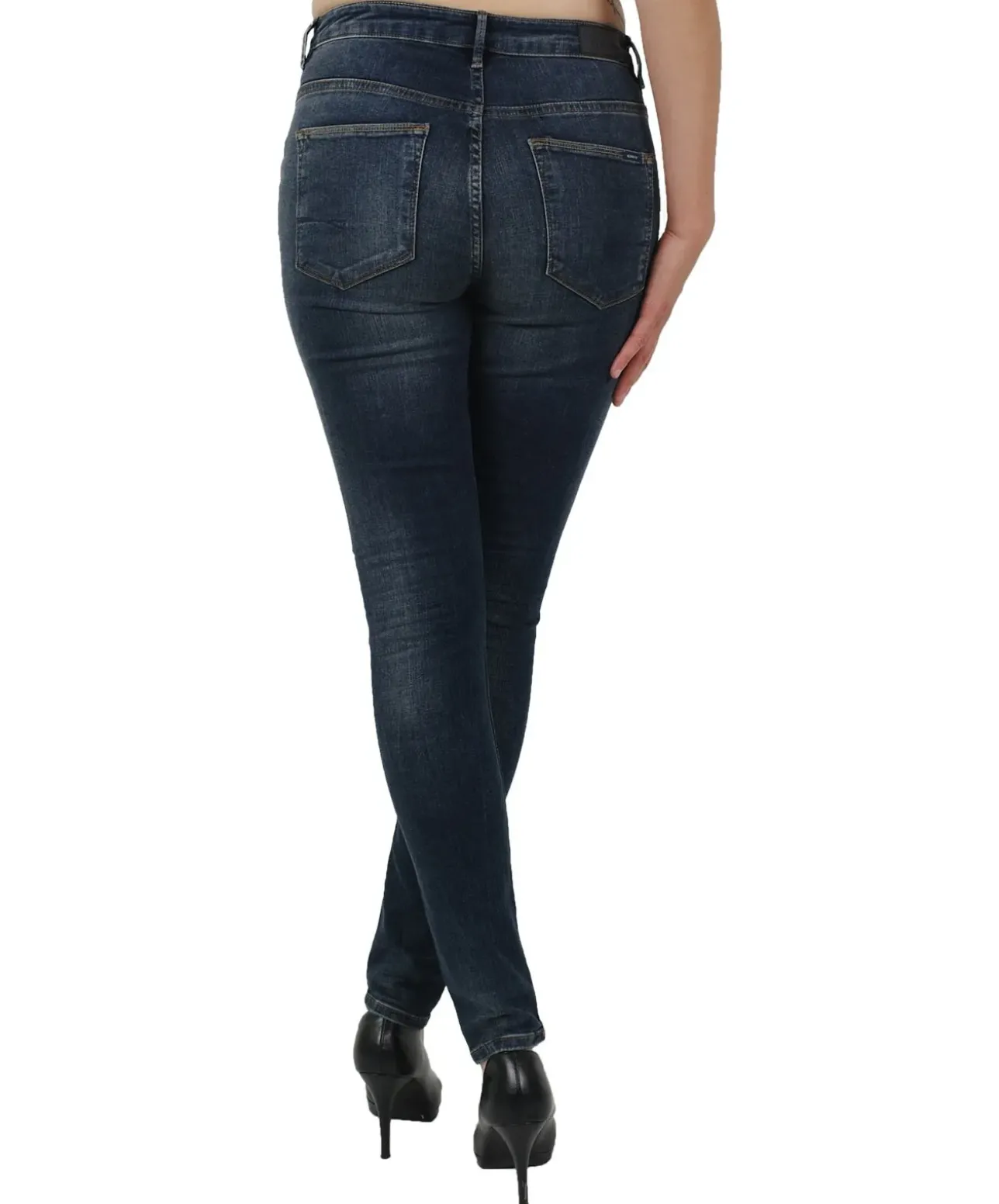 Garcia Jeans Slim Fit Celia 244 in Vintage Used-Optik