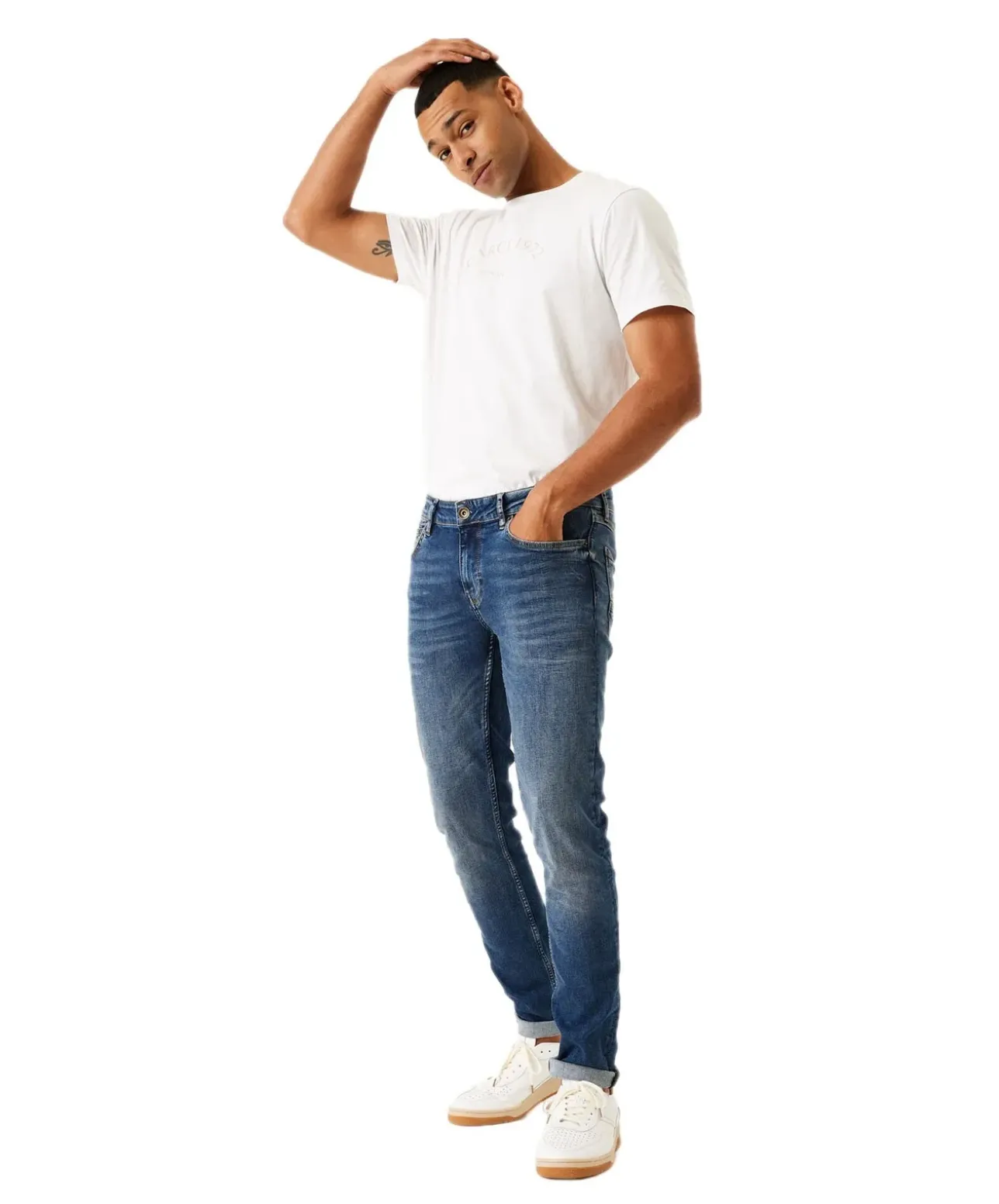 Garcia Jeans Slim Fit Fermo 650 im mittelblauem Used