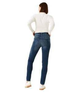 Garcia Shapejeans mit Curved Slim Fit in Medium Used