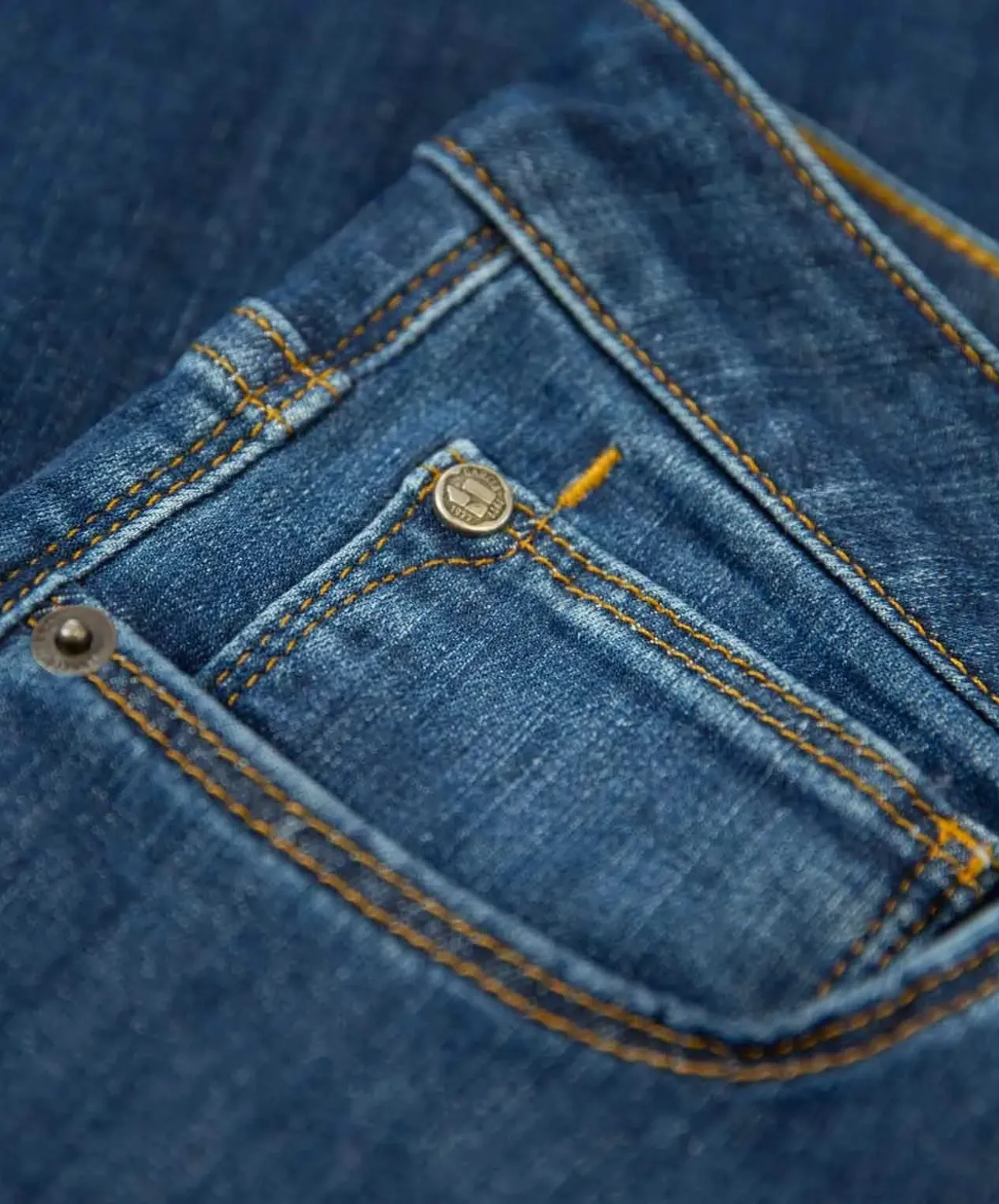 Garcia Super Slim Fit Jeans Celia in Dark Used
