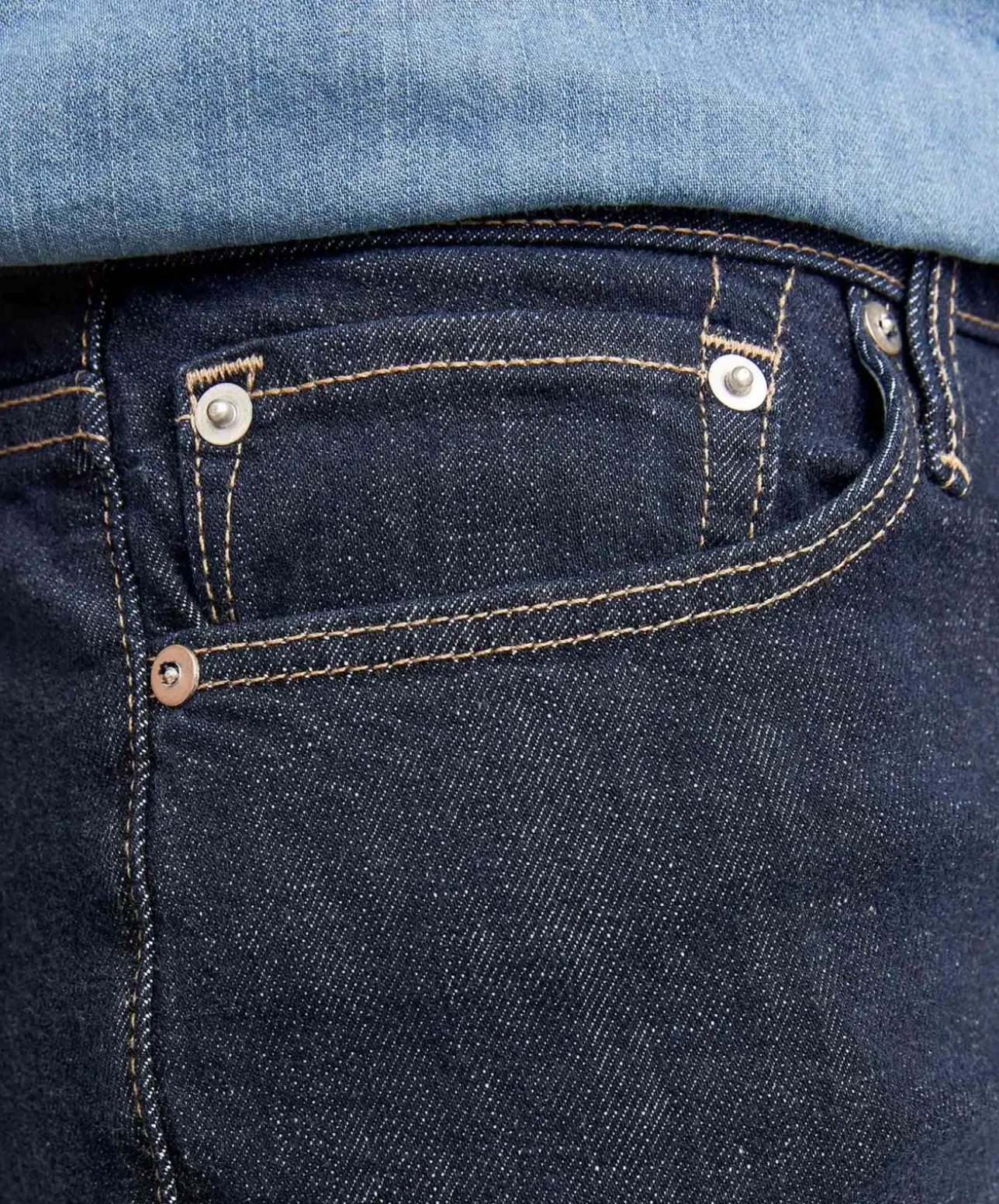 Jack & Jones Jones Clark in Rinse-Waschung