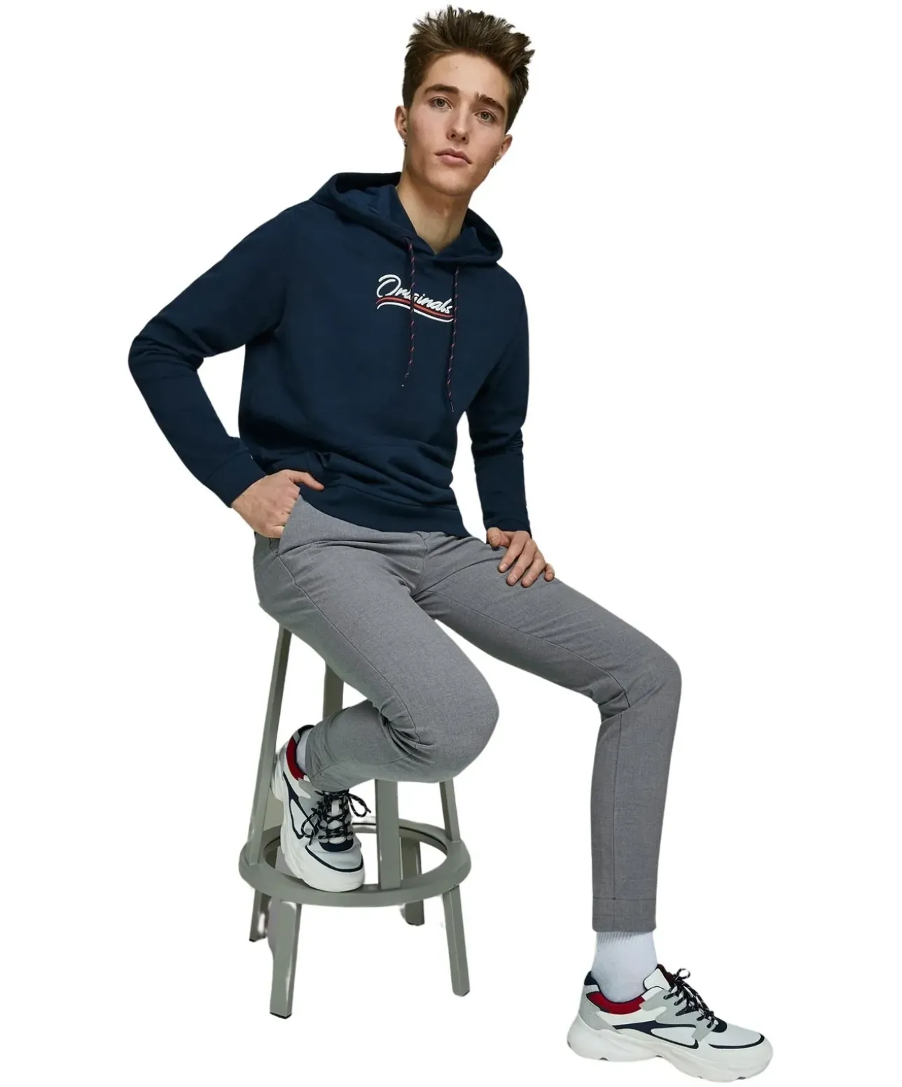 Jack & Jones Marco Chinohose mit Slim-fit in Grey Melange