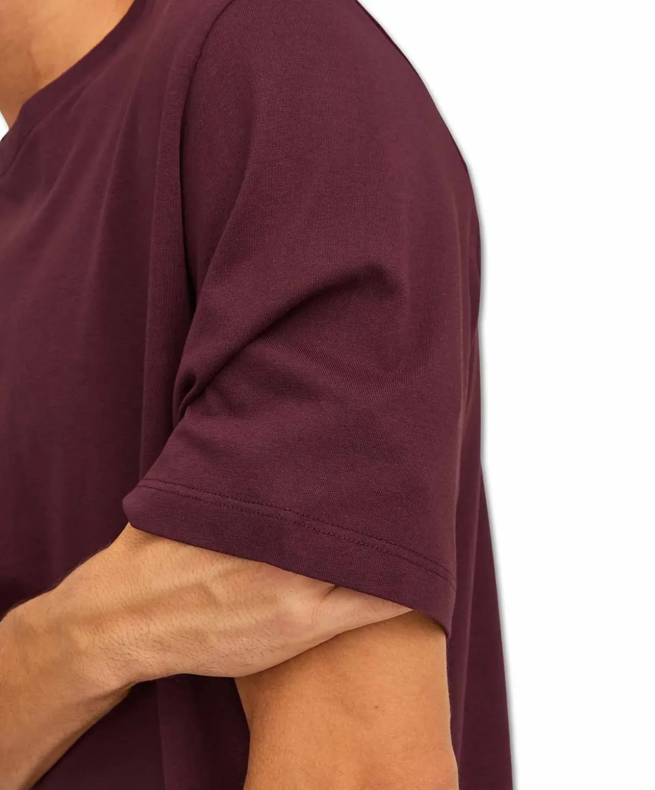 Jack & Jones T-Shirt in Royalrot mit klassischem Rundhals