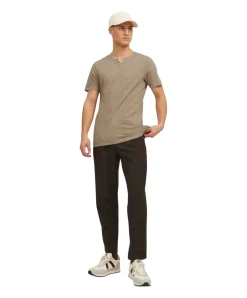Jack & Jones T-Shirt mit Splitneck in Crockery