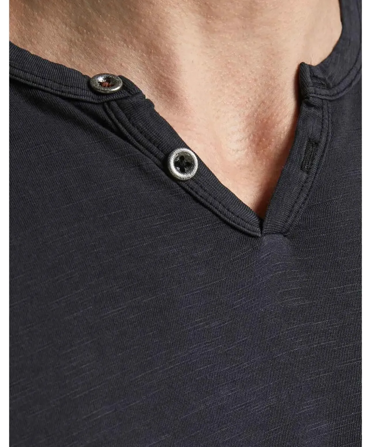 Jack & Jones T-Shirt Split mit Neck in schwarzem Black