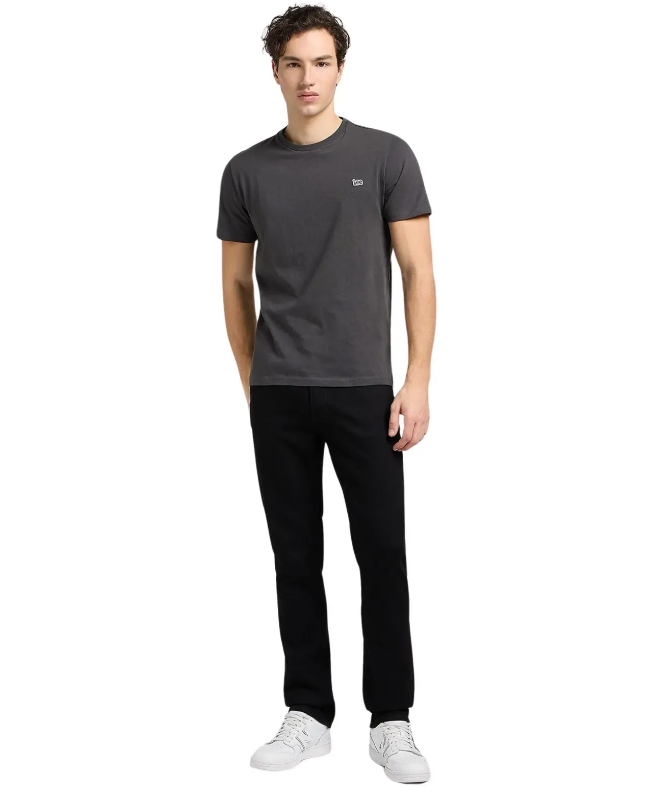 Lee T-Shirt Patch Logo Tee in Wasched Black