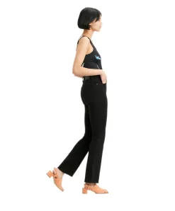 Levi's 725 Bootcut Jeans mit High Rise in Schwarz