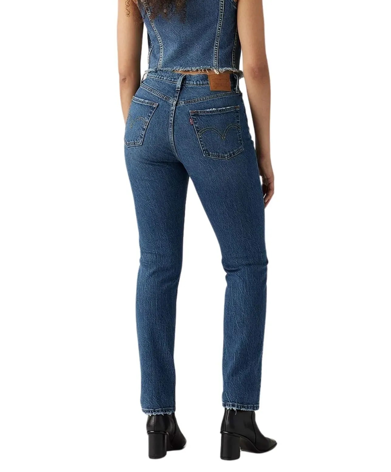 Levi's 501 Damen Jeans mit geradem Bein in Mittelblau