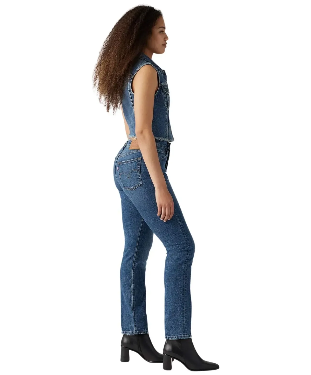 Levi's 501 Damen Jeans mit geradem Bein in Mittelblau