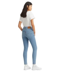 Levi's 721 High Rise Skinny Jeans in Blue Wave Light