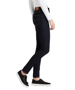 Levis 721 High Rise Skinny Jeans in Dark Denim