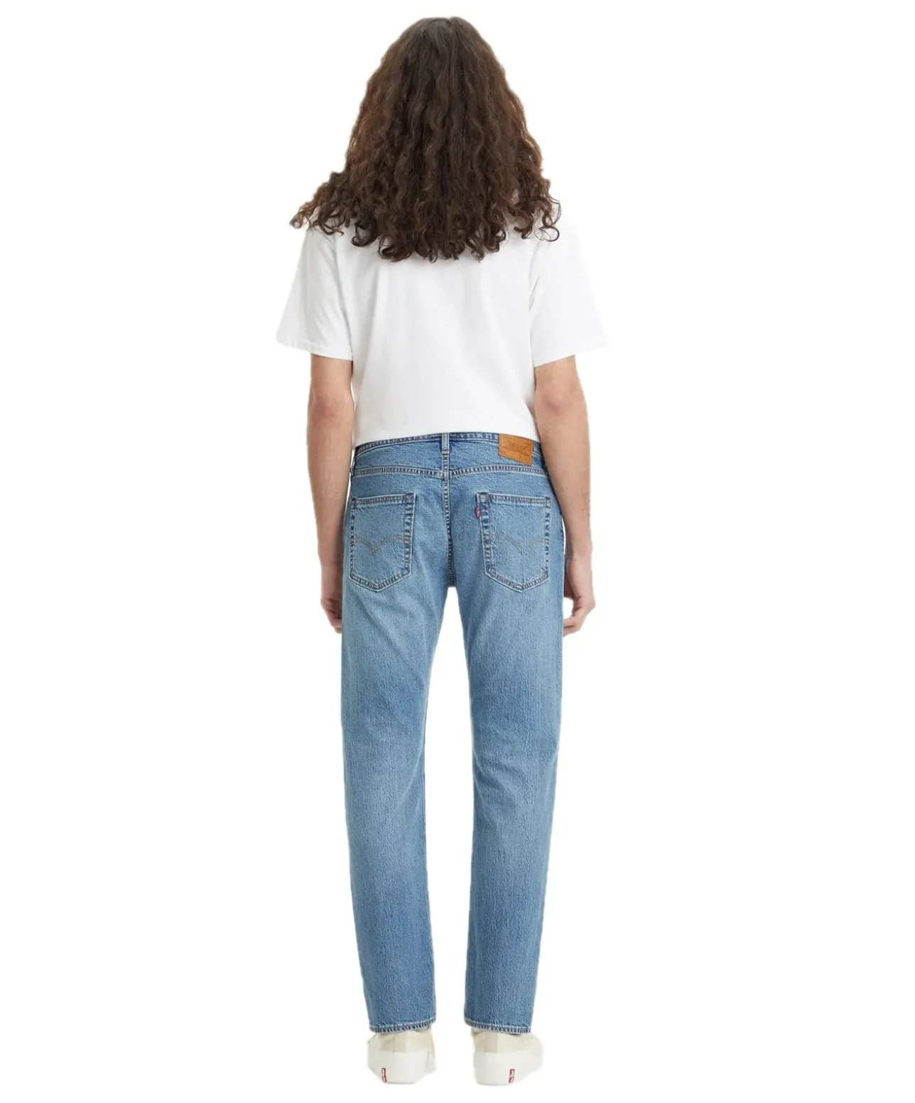 Levi’s 502 Jeans Tapered Fit in mittelblauer Waschung