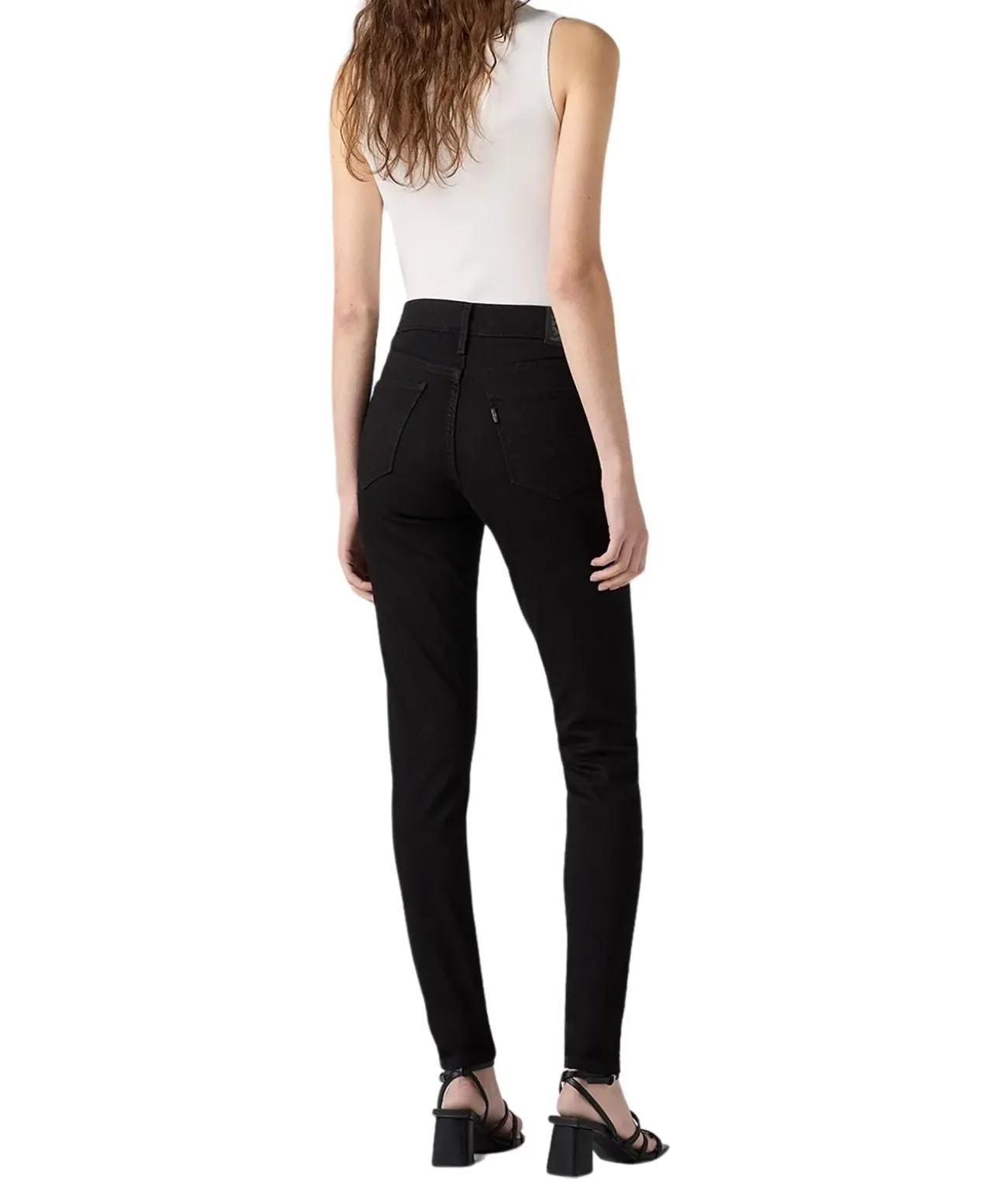 Levi's 310 Shaping Super Skinny Jeans in Schwarz