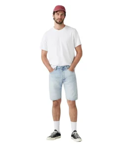 Levis 501 Shorts mit geradem Schnitt in Hellblau