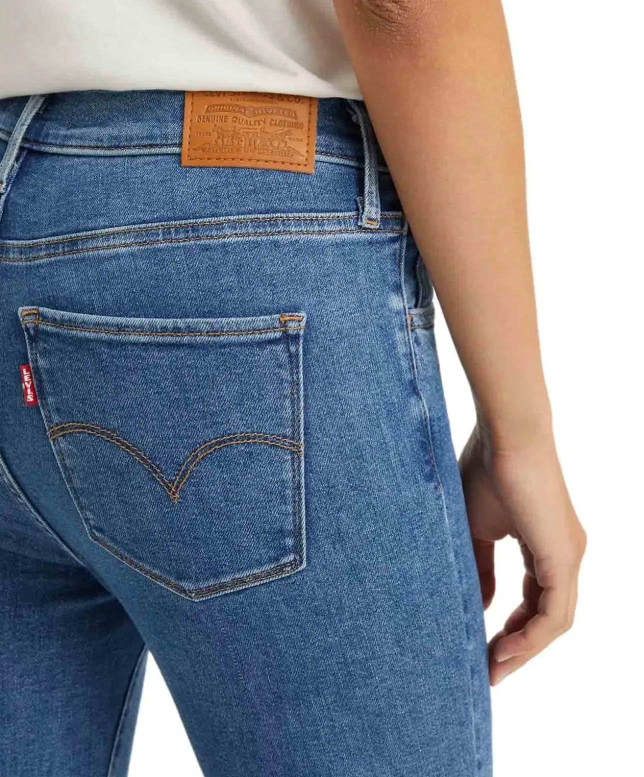 Levis 720 Skinny Jeans mit hohem Bund in Stonewash