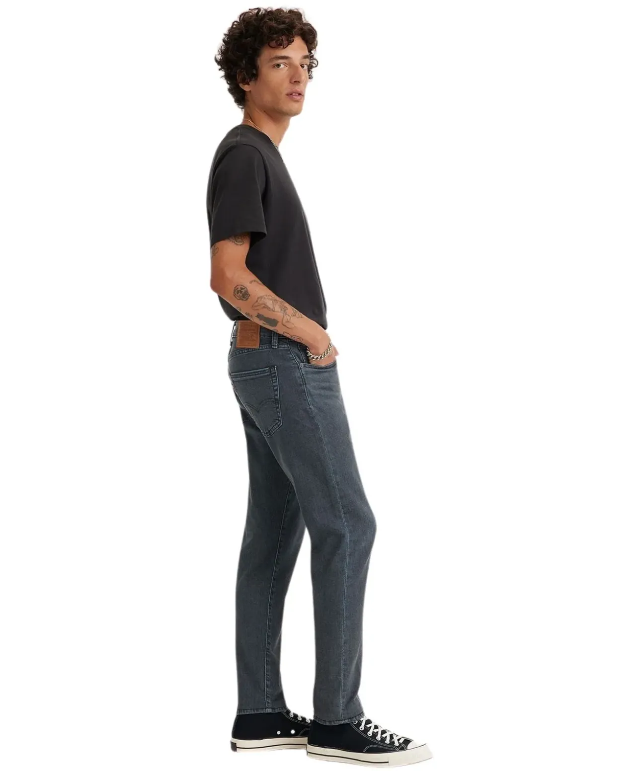 Levi's 512 Slim Taper Jeans in verwaschenem Schwarz