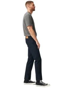 Levi’s 502 Taper Jeans in Blau aus Authentic Soft Denim