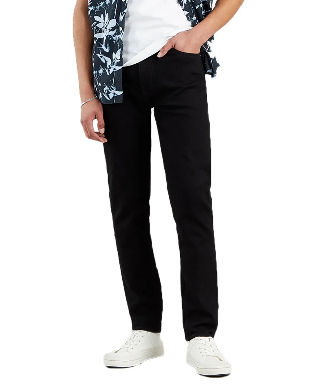 Levi's Jeans Skinny Fit 510 in schwarzem Black Leaf