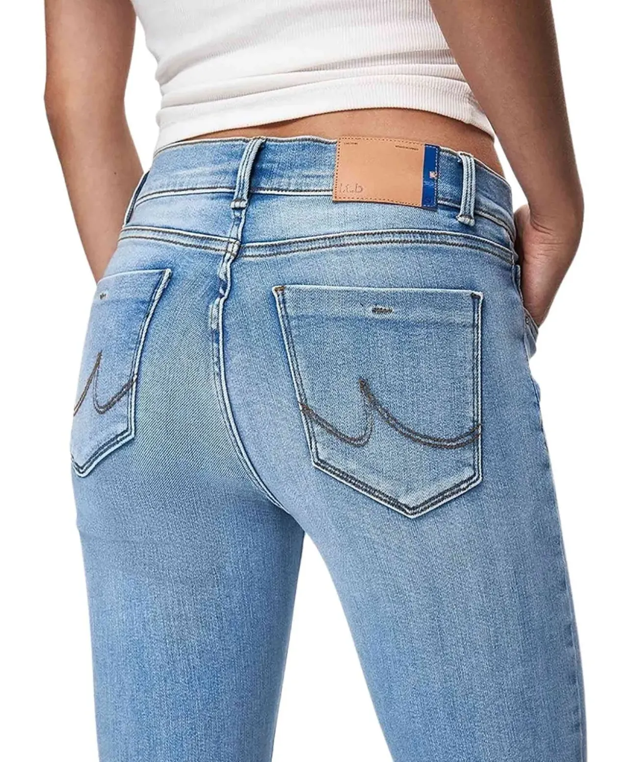 LTB Fallon Jeans in Hellblau mit mittelhohem Bund