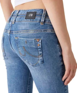 LTB Jeans Low Rise Julita X in hellblauer Skinny-fit Form